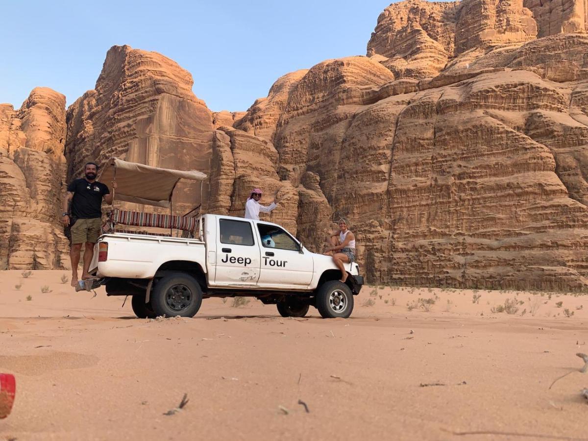 Star Camp & With Tor Hotell Wadi Rum Exteriör bild