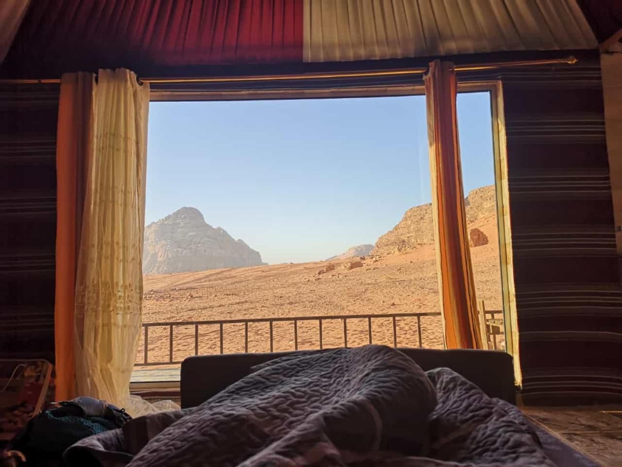 Star Camp & With Tor Hotell Wadi Rum Exteriör bild